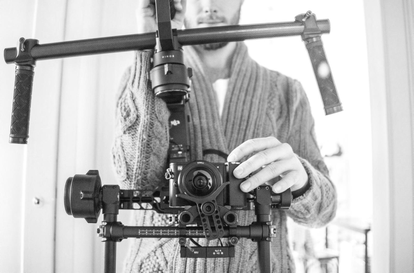 Client Briefs, Contracts, and Expectations: What Freelancers Are Dealing With Now